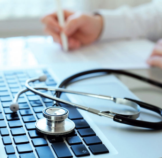 stethoscopecomputer_94616623 Optimize Clinical Workflows